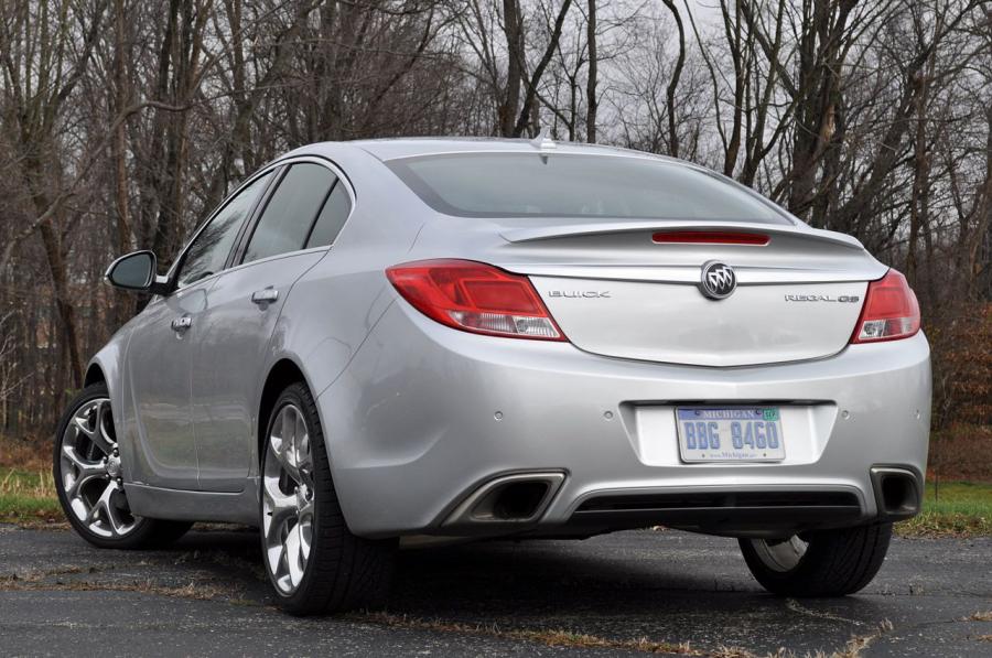  Buick Regal GS 2012 года  (фото 57 из 90)